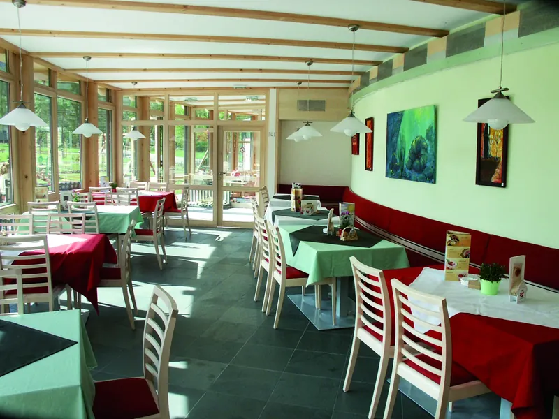 Exterior view of the Schatzlmühle inn